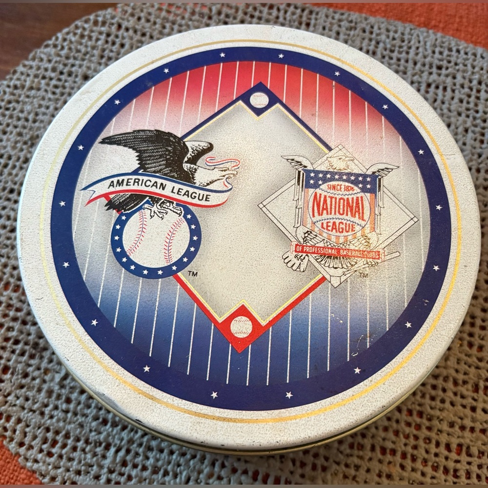 Major League Baseball 1990 Olive Tin Collectible Baseball Tin